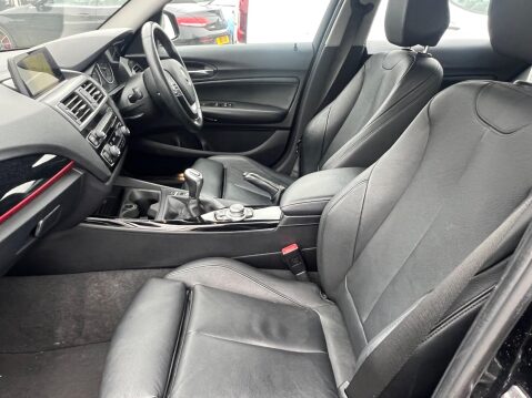 BMW 1 Series 1.5 118i Sport Euro 6 (s/s) 5dr 23