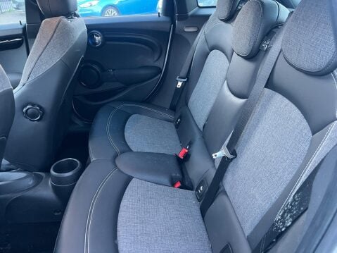 Mini Hatch 1.5 Cooper Euro 6 (s/s) 5dr 26