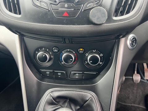 Ford Kuga 1.5T EcoBoost Zetec 2WD Euro 6 (s/s) 5dr 30