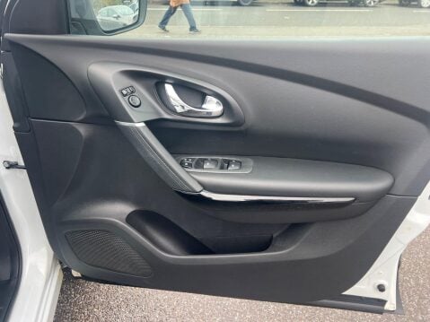 Renault Kadjar 1.2 TCe Dynamique S Nav Euro 6 (s/s) 5dr 32