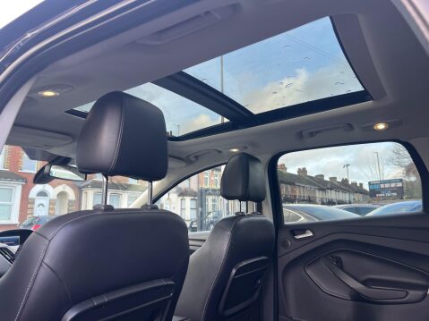 Ford Kuga 2.0 TDCi Titanium X Powershift AWD Euro 5 5dr 19