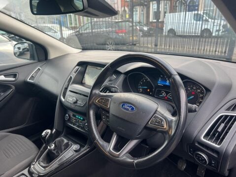 Ford Focus 1.0T EcoBoost Titanium Euro 6 (s/s) 5dr 16
