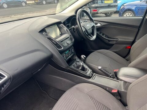 Ford Focus 1.0T EcoBoost Titanium Euro 6 (s/s) 5dr 21