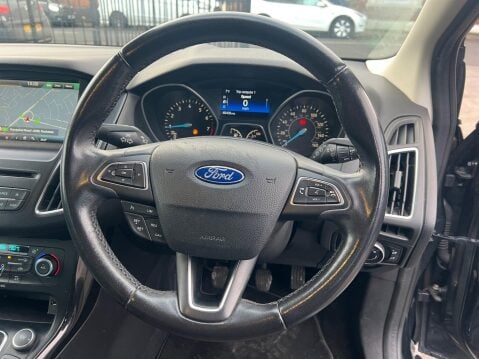 Ford Focus 1.0T EcoBoost Titanium Euro 6 (s/s) 5dr 17