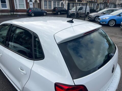 Volkswagen Polo 1.0 BlueMotion Tech SE Euro 6 (s/s) 5dr 12