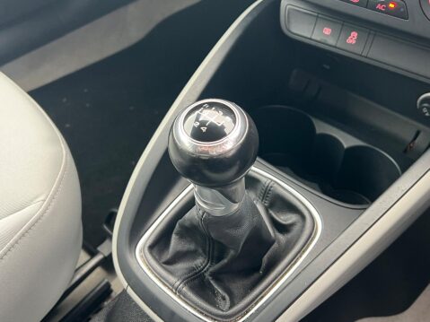 Audi A1 1.2 TFSI SE Euro 5 (s/s) 3dr 22