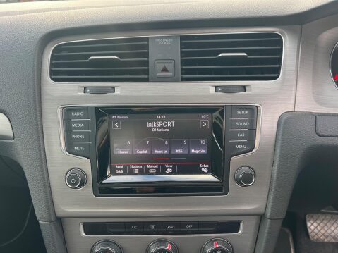 Volkswagen Golf 1.4 TSI BlueMotion Tech SE DSG Euro 5 (s/s) 5dr 25