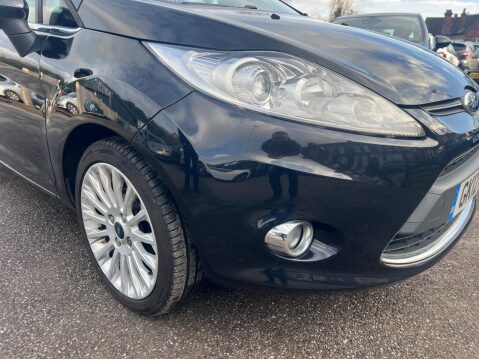 Ford Fiesta 1.4 Titanium 5dr 12