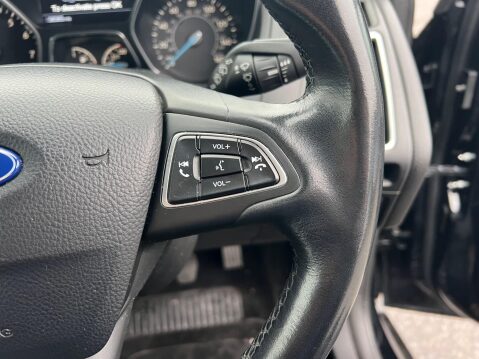 Ford Focus 1.0T EcoBoost Titanium Euro 6 (s/s) 5dr 18