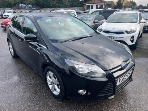 Ford Focus 1.0T EcoBoost Zetec Euro 5 (s/s) 5dr 1