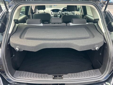 Ford Focus 1.0T EcoBoost Zetec Euro 5 (s/s) 5dr 30