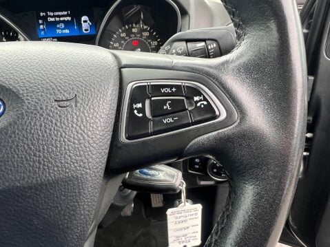Ford Focus 1.0T EcoBoost Zetec Euro 6 (s/s) 5dr 21
