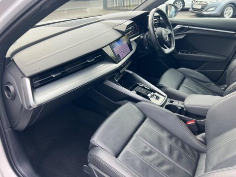 Audi A3 1.5 TFSI 35 S line S Tronic Euro 6 (s/s) 4dr 27