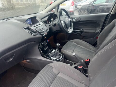Ford Fiesta 1.0T EcoBoost Zetec Euro 6 (s/s) 5dr 14