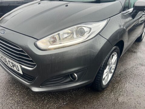 Ford Fiesta 1.0T EcoBoost Zetec Euro 6 (s/s) 5dr 10