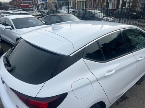 Vauxhall Astra 1.0i Turbo ecoFLEX SRi Nav Euro 6 (s/s) 5dr 14