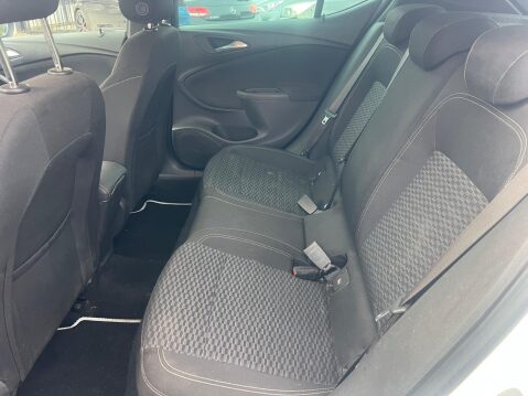 Vauxhall Astra 1.0i Turbo ecoFLEX SRi Nav Euro 6 (s/s) 5dr 21