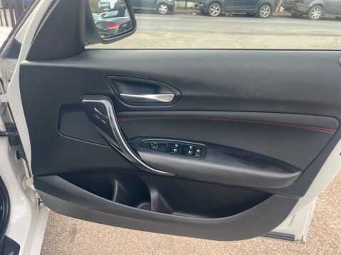 BMW 1 Series 1.6 116i Sport Euro 6 (s/s) 5dr 27