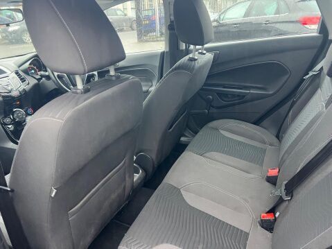 Ford Fiesta 1.0T EcoBoost Zetec Powershift Euro 6 5dr 21