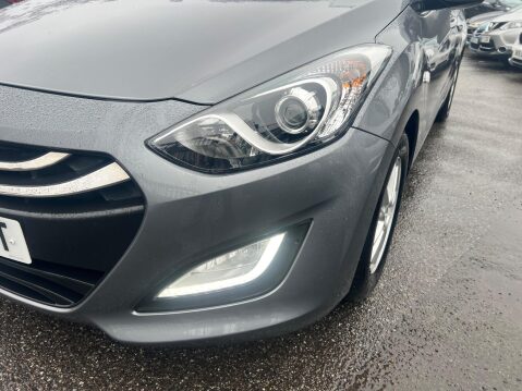 Hyundai i30 1.6 Active Auto Euro 5 5dr 11