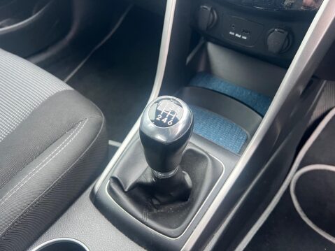 Hyundai i30 1.6 Active Auto Euro 5 5dr 29