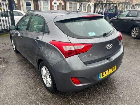 Hyundai i30 1.4 Active Euro 5 5dr 4