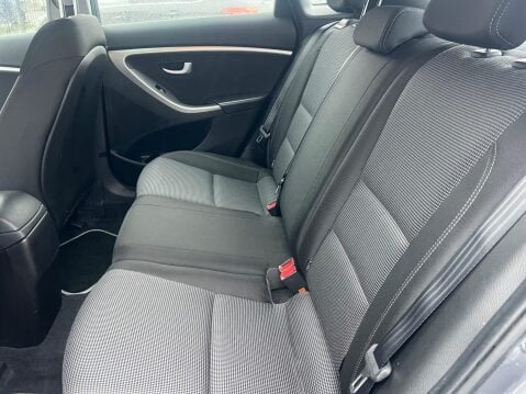 Hyundai i30 1.4 Active Euro 5 5dr 17