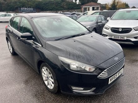 Ford Focus 1.0T EcoBoost Titanium Euro 6 (s/s) 5dr