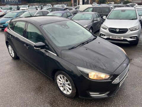 Ford Focus 1.0T EcoBoost Titanium Euro 6 (s/s) 5dr 8