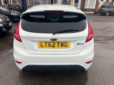 Ford Fiesta 1.6 Zetec S 3dr 5