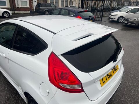 Ford Fiesta 1.6 Zetec S 3dr 17