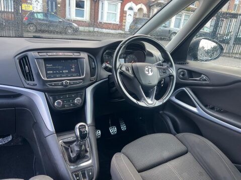 Vauxhall Zafira 1.4i Turbo SRi Euro 6 5dr 21