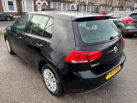 Volkswagen Golf 1.2 TSI BlueMotion Tech S Euro 5 (s/s) 5dr 4