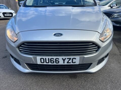 Ford S-Max 1.5T EcoBoost Zetec Euro 6 (s/s) 5dr 9