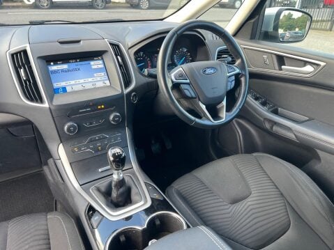 Ford S-Max 1.5T EcoBoost Zetec Euro 6 (s/s) 5dr 19