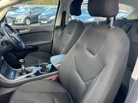 Ford S-Max 1.5T EcoBoost Zetec Euro 6 (s/s) 5dr 22