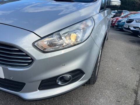 Ford S-Max 1.5T EcoBoost Zetec Euro 6 (s/s) 5dr 11