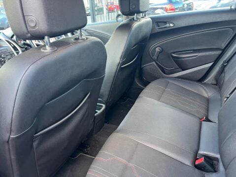 Vauxhall Astra 1.6 16v Limited Edition Hatchback 5dr Petrol Manual Euro 5 (115 ps) 21