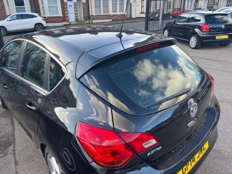 Vauxhall Astra 1.6 16v Limited Edition Hatchback 5dr Petrol Manual Euro 5 (115 ps) 14