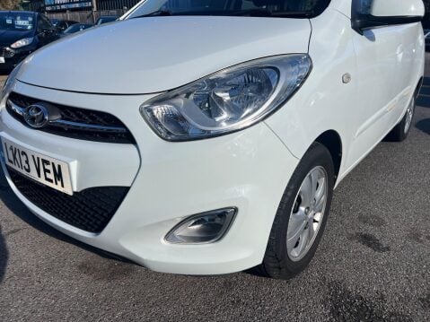 Hyundai i10 1.2 Active Auto Euro 5 5dr 9