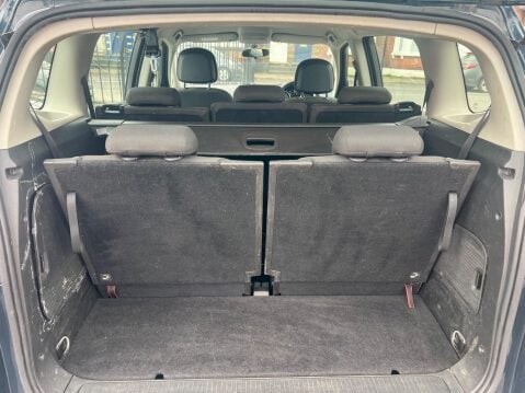 Vauxhall Zafira 1.8 16V Exclusiv Euro 5 5dr 20