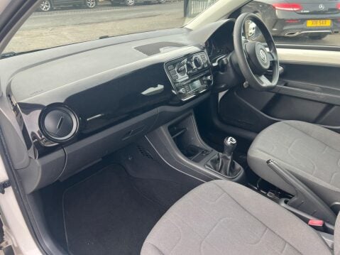 Volkswagen Up 1.0 Move up! Euro 5 5dr 20
