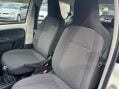 Volkswagen Up 1.0 Move up! Euro 5 5dr 23