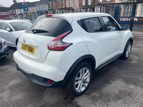 Nissan Juke 1.2 DIG-T Acenta Euro 6 (s/s) 5dr 6