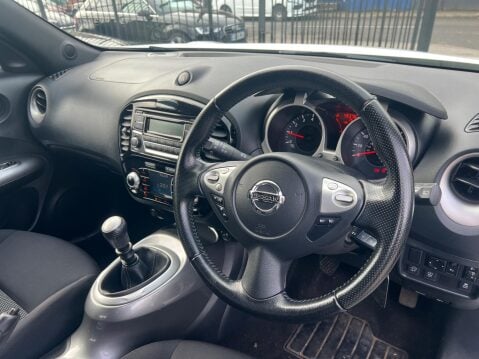 Nissan Juke 1.2 DIG-T Acenta Euro 6 (s/s) 5dr 15