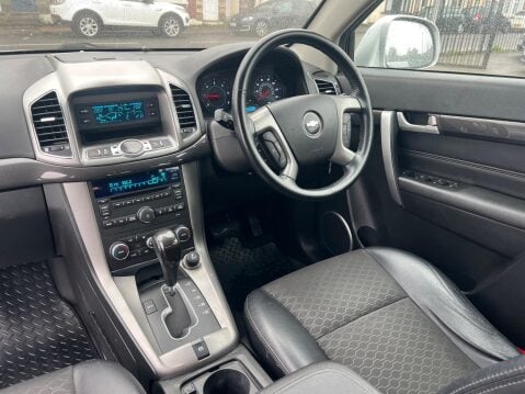 Chevrolet Captiva 2.2 VCDi LT Auto 4WD Euro 5 5dr (7 Seats) 21