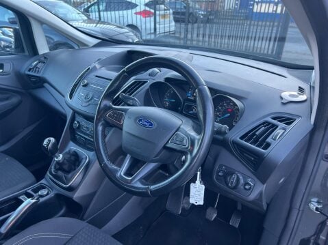 Ford Grand C-Max 1.0T EcoBoost Zetec Euro 6 (s/s) 5dr (Nav) 18
