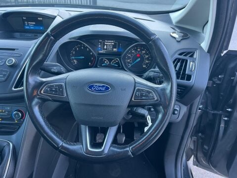 Ford Grand C-Max 1.0T EcoBoost Zetec Euro 6 (s/s) 5dr (Nav) 19