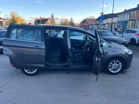 Ford Grand C-Max 1.0T EcoBoost Zetec Euro 6 (s/s) 5dr (Nav) 16