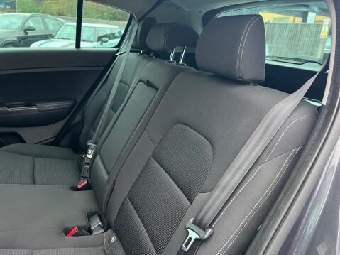 Kia Sportage 1.6 GDi 2 Euro 6 (s/s) 5dr 29